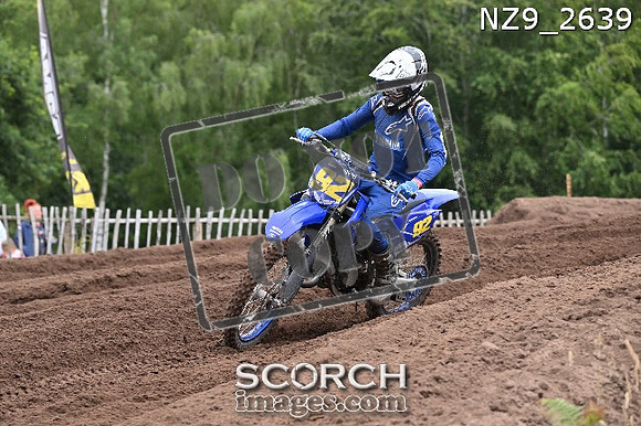 NZ9_2639