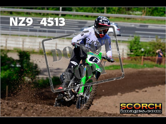 Experts-024