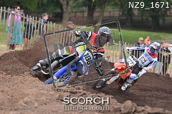 NZ9_1671