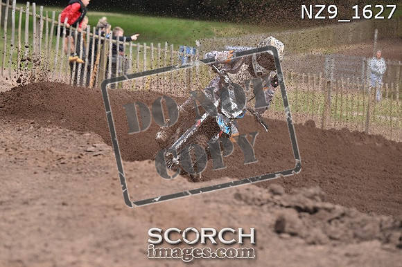 NZ9_1627