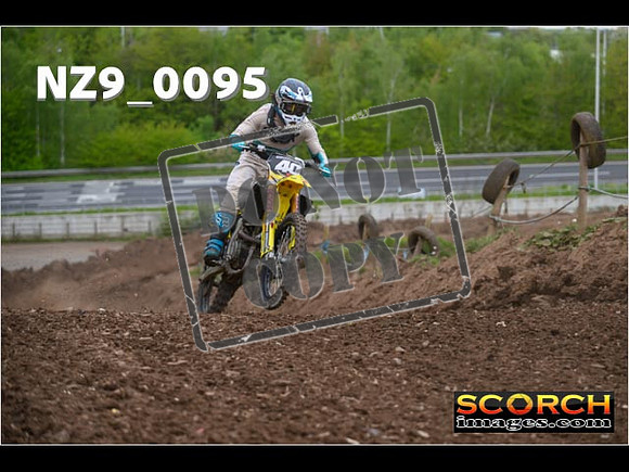 Thur25Apr-213
