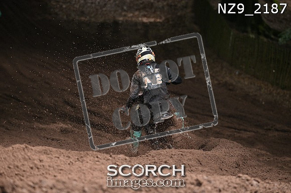 NZ9_2187