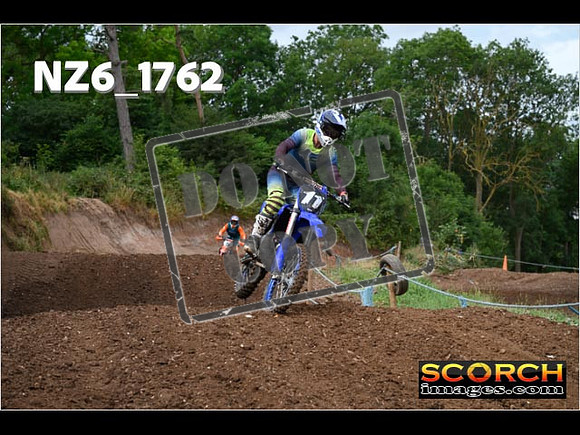 Experts-078