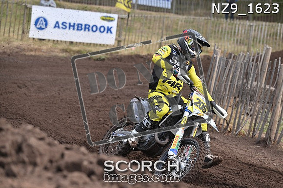 NZ9_1623