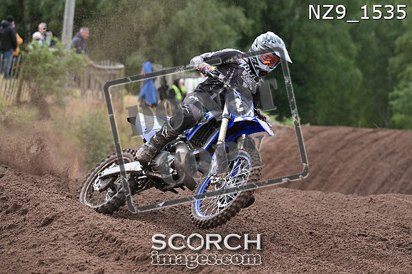 NZ9_1535
