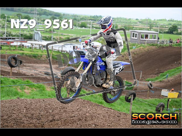 IntersBlue-088