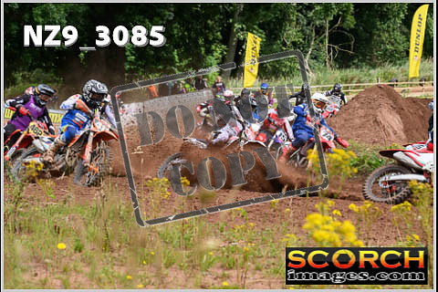 MX Open-073