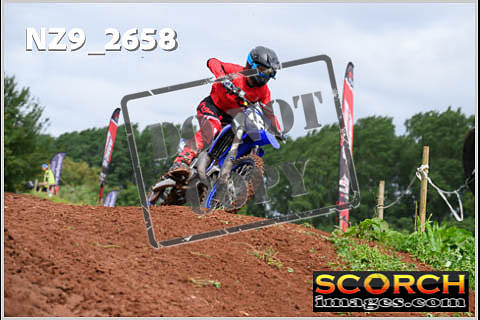 125 Youth and Women-054
