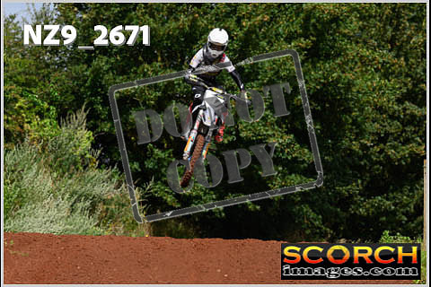 125 Youth and Women-066