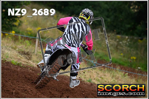 125 Youth and Women-084