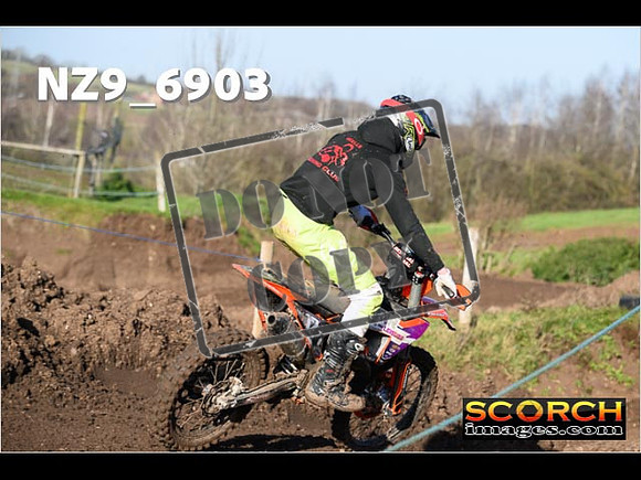 Experts-106
