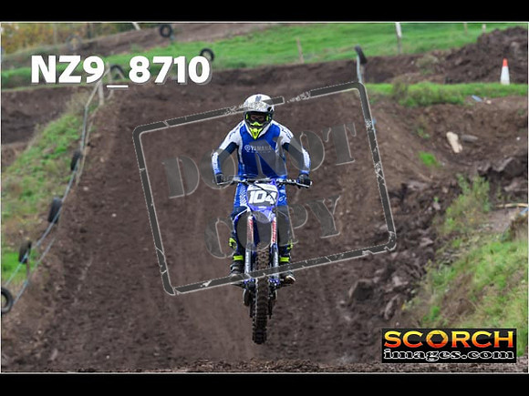 Thur31Oct-056