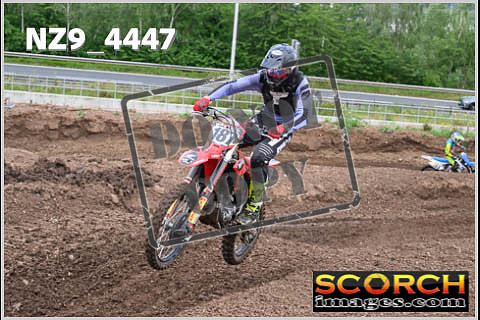Apex 03-Aug-040