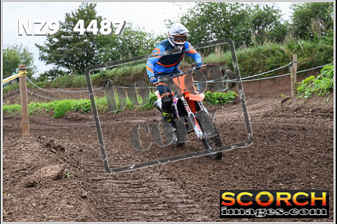 Apex 03-Aug-075