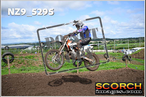 Experts-102