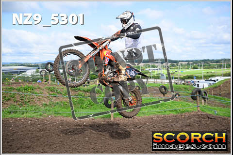 Experts-106