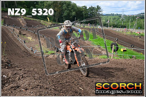 Experts-125