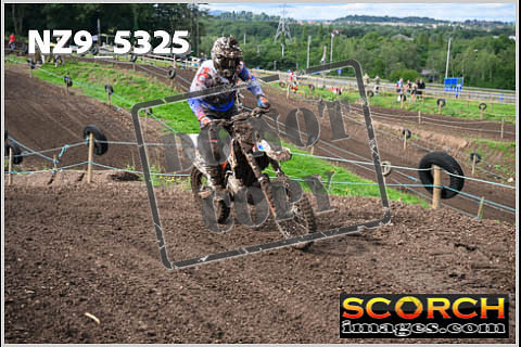 Experts-130