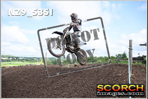 Experts-156