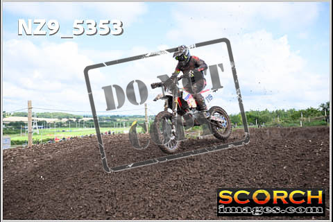 Experts-158