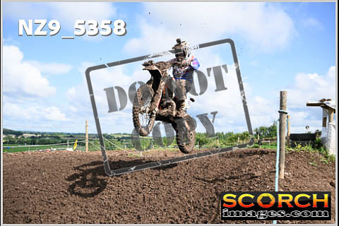 Experts-163