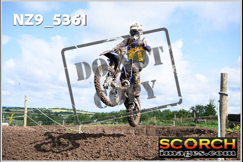Experts-166