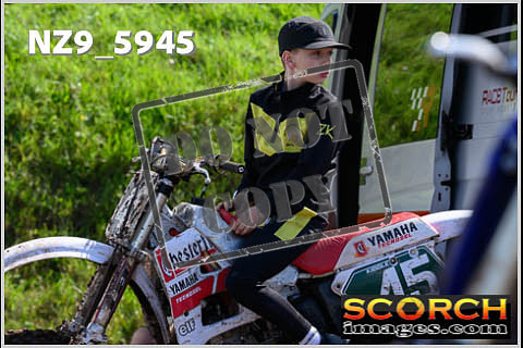 Experts-358