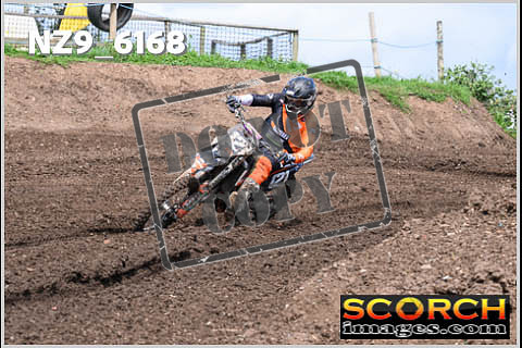 Experts-429
