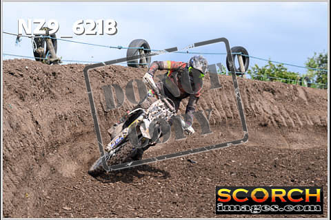 Experts-476