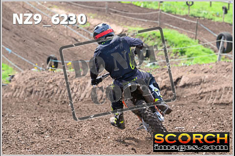 Experts-487