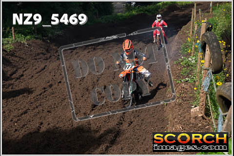 Inters GreenOrange-002