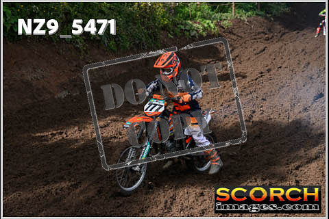 Inters GreenOrange-004