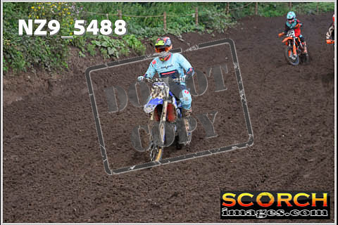 Inters GreenOrange-018