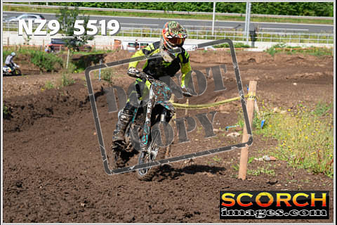 Inters GreenOrange-049