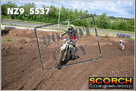 Inters GreenOrange-067