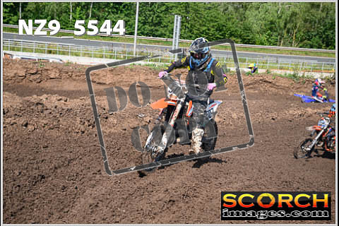 Inters GreenOrange-074