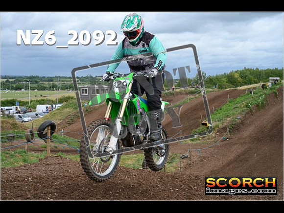IntersGreen-121