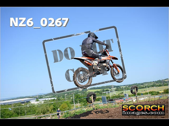 Thur19Jun-004
