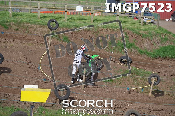 IMGP7523