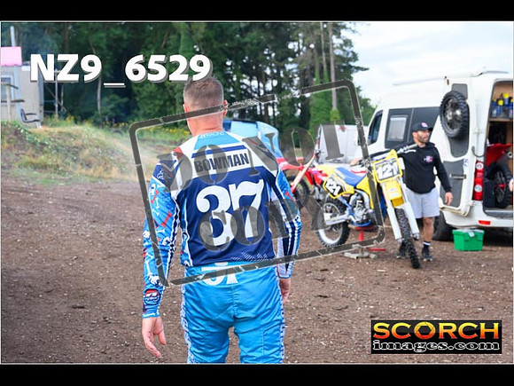 Randoms-022