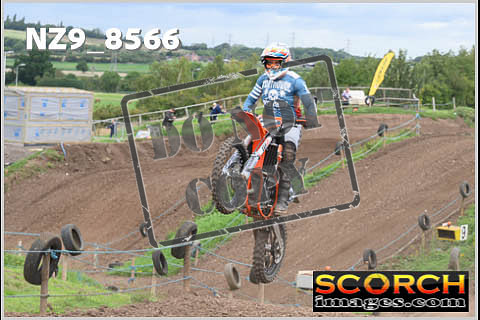Experts-109