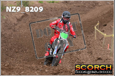 Experts-010