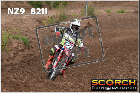 Experts-012