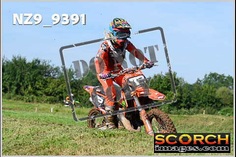 Experts-023