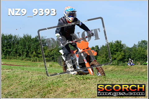 Experts-025