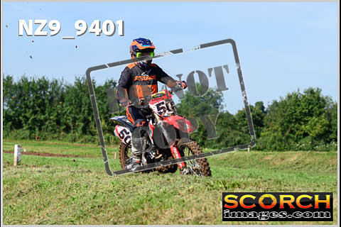 Experts-033