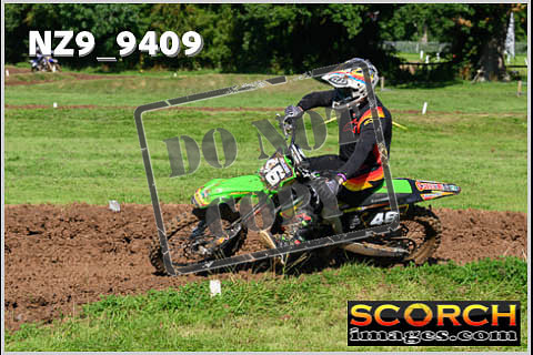 Experts-041