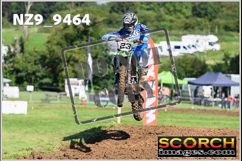 Experts-091