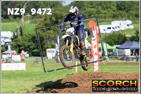 Experts-099