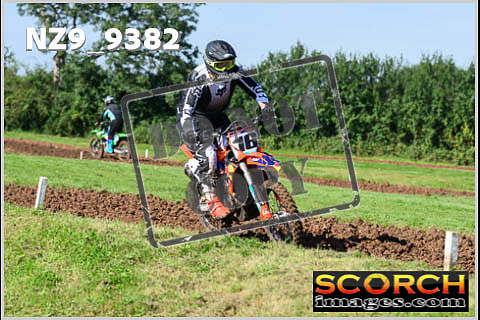 Experts-014